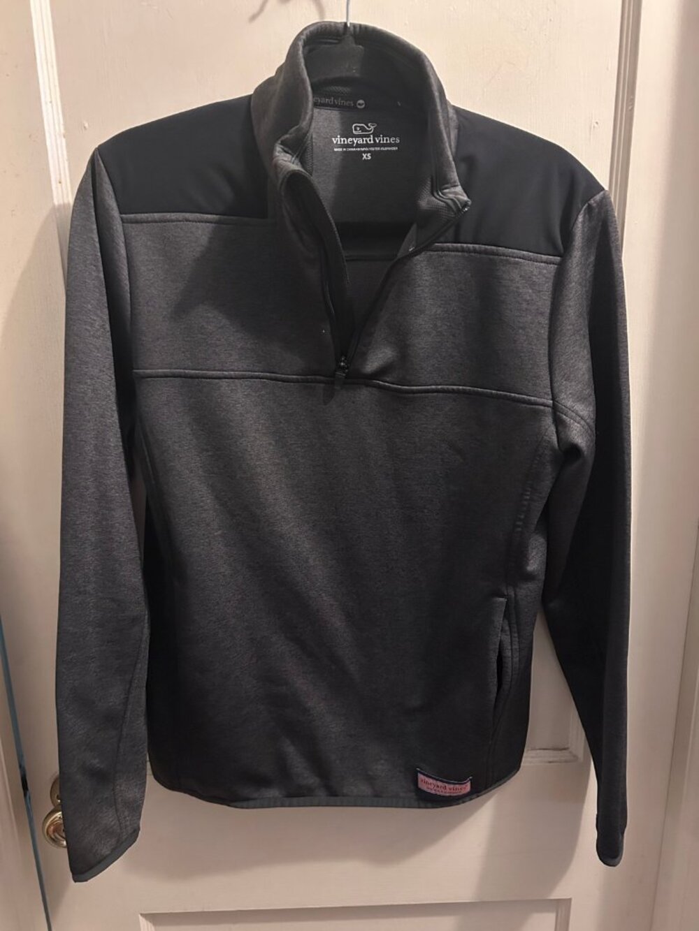 Vineyard Vines Half-Zip Pullover XS Womens Gray Black Quarter-Zip Performance